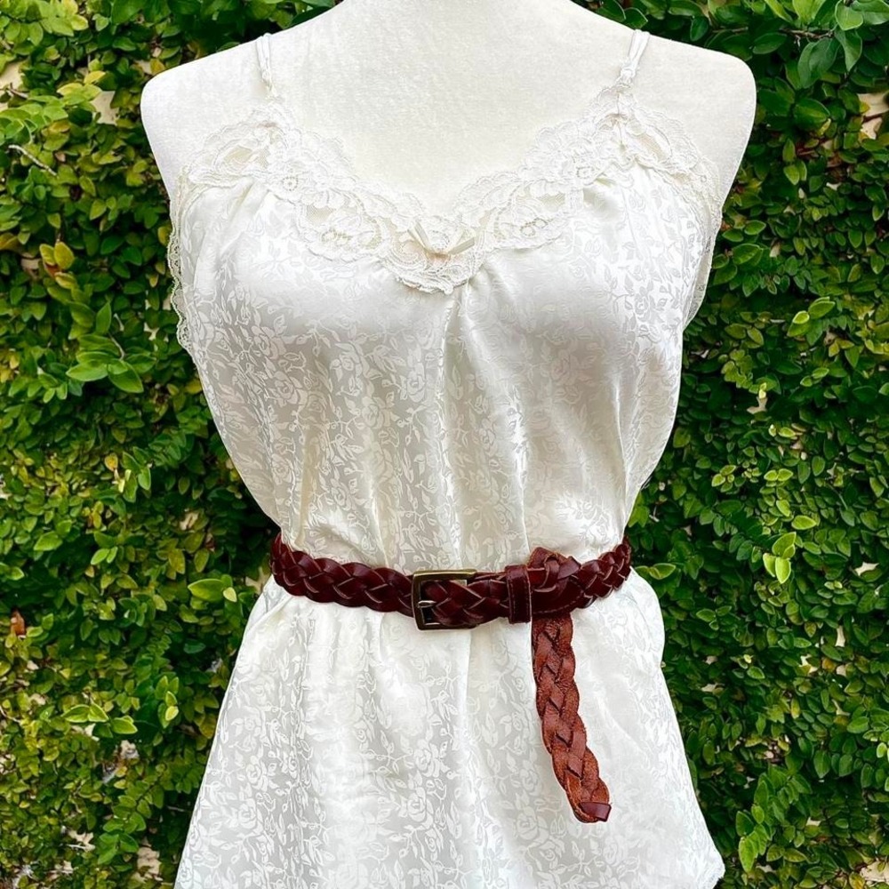 Vintage romantic ivory lace silk blouse